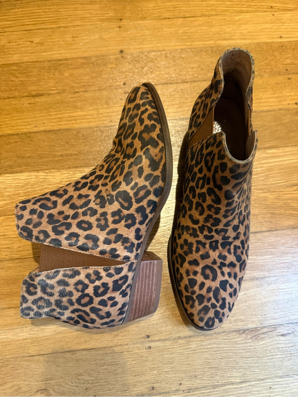 Seychelles Animal Print Brown/Black Leopard Suede Ankle Boots 1.5” Heel Size 7